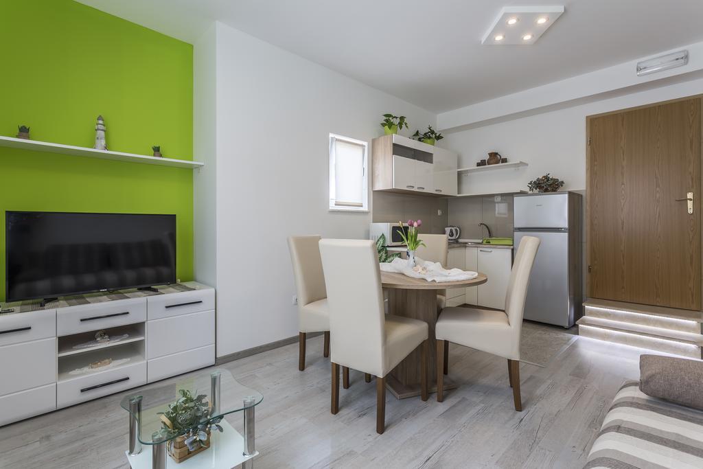 Sky Apartments 珀德垂那 外观 照片